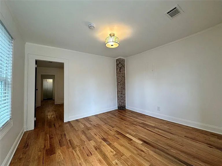 62 Chester Ave SE #A — Photo 8