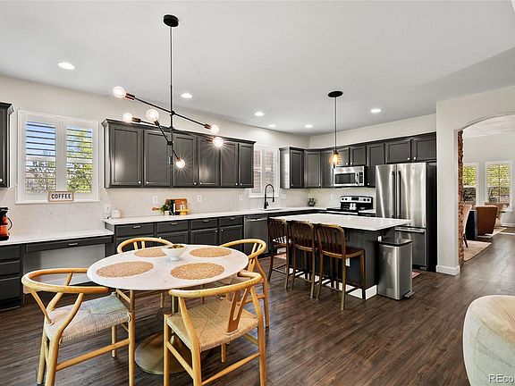 4th image of 27173 E Ontario Place