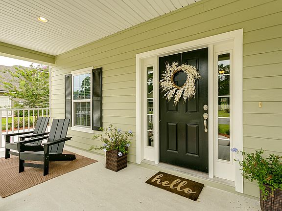 2nd image of 3378 Shinnecock Ln