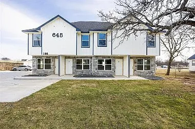 645 N McCart St #645 N MCCART