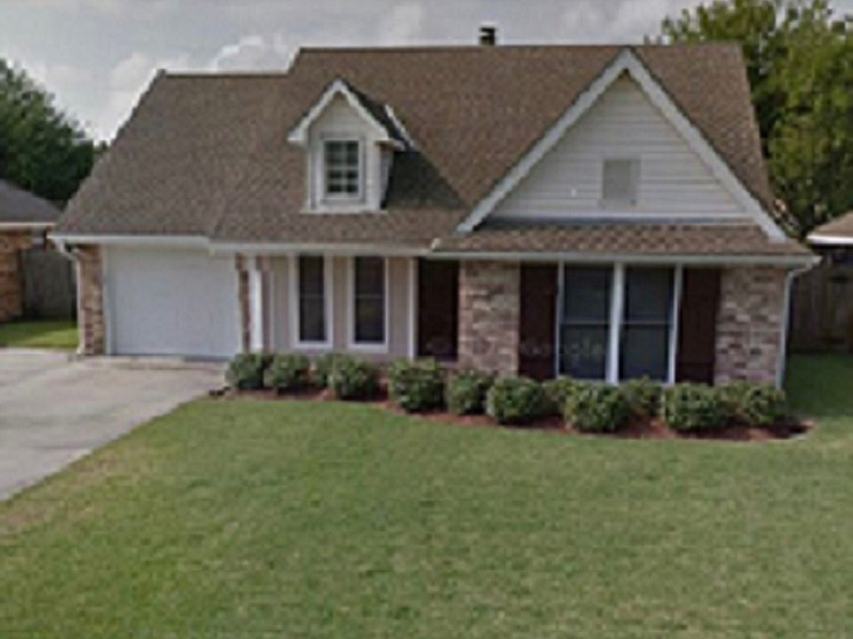1st image of 216 Angelle Dr