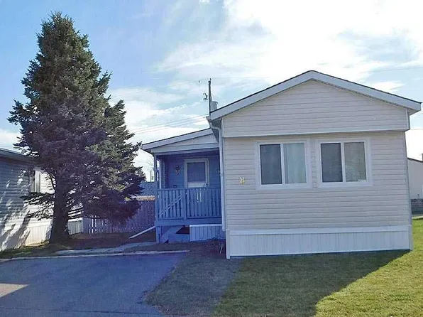 5853 4th St W #8, Claresholm, AB T0L 0T0