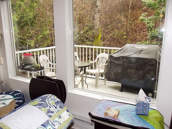4th image of 21929 42nd Ave S Unit 201