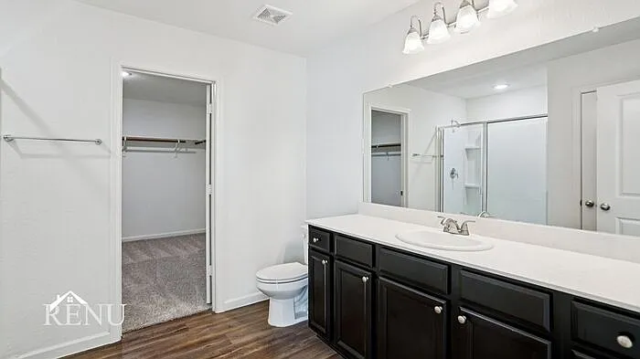 545 London Dr #545LD — Photo 27