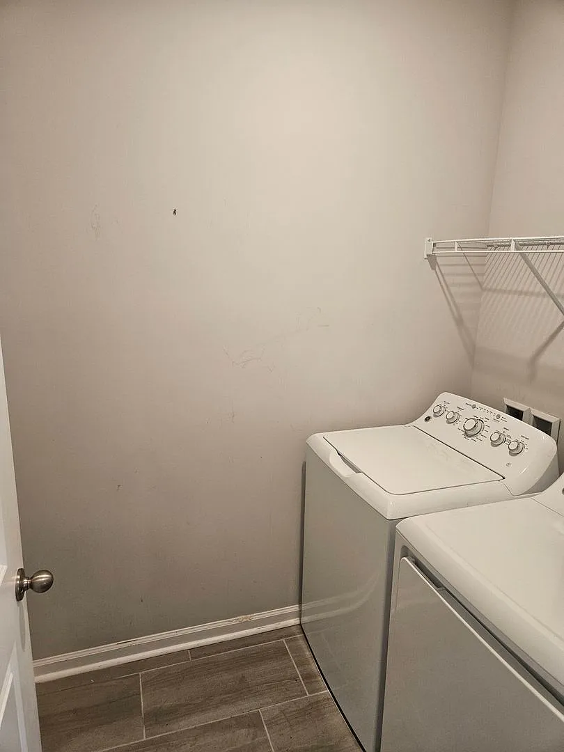 3 Bedroom, 2 Bath House. — Photo 4