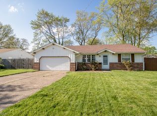 7583 Miami Rd, Mentor On The Lake, OH 44060