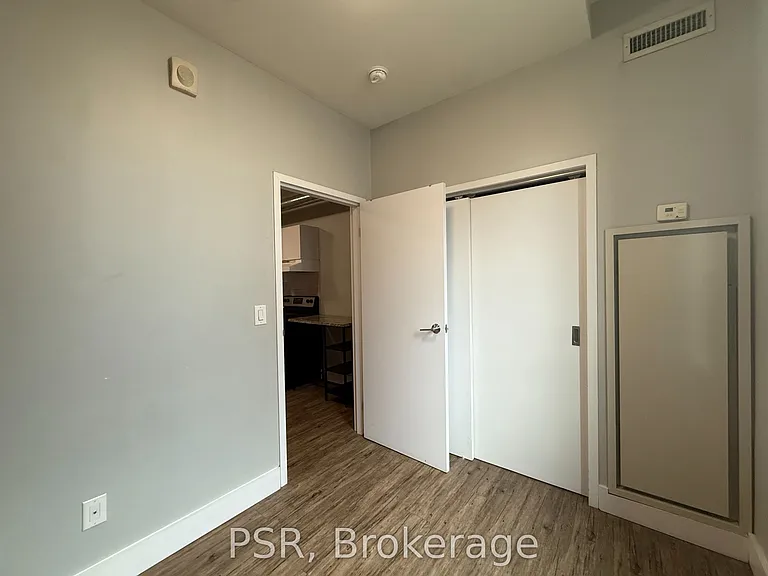 2870 Dundas St W #216 — Photo 7