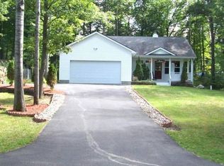 204 Radcliff Dr, Houghton Lake, MI 48629