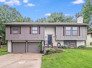 609 Kenneth Ln, Belton, MO 64012