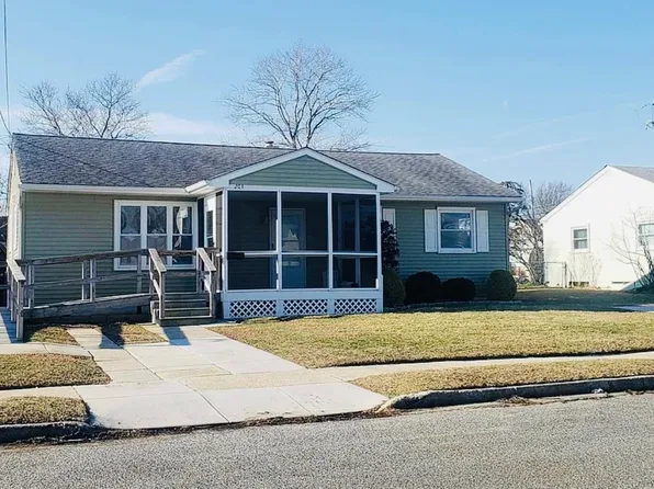 203 E Vermont Ave, Rio Grande, NJ 08242