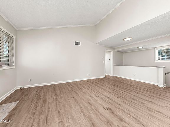 5th image of 9952 Sepulveda Blvd APT 5
