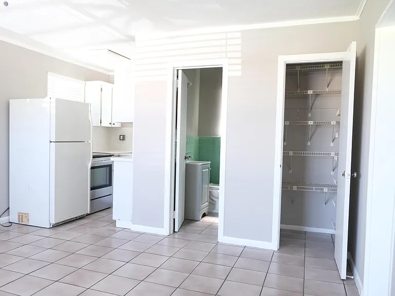 505 Bayberry Dr #1 — Photo 13