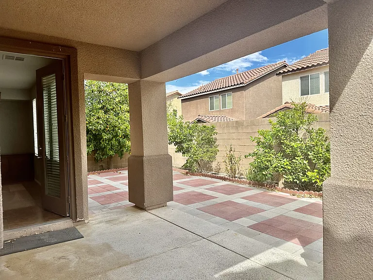 8350 S Pioneer Way — Photo 25