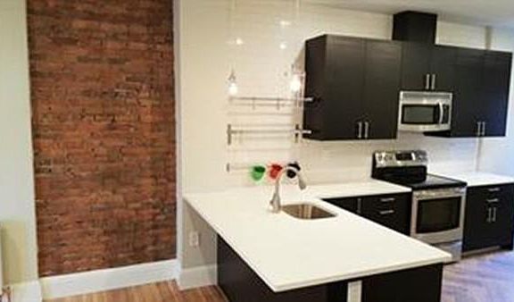 3rd image of 16 Strathmore Rd #2