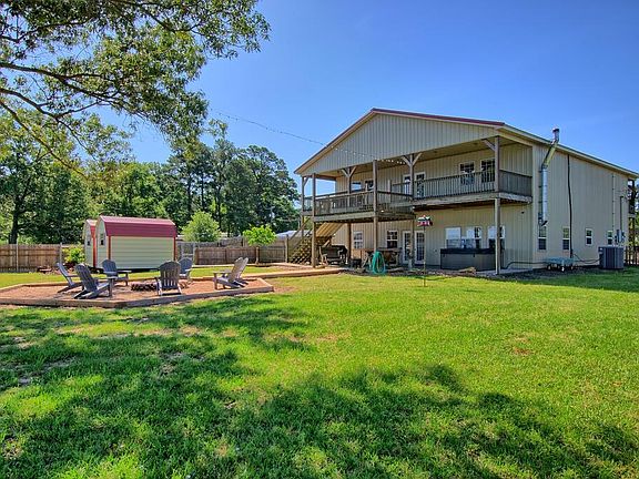 3rd image of 4565 Carters Ferry Rd E