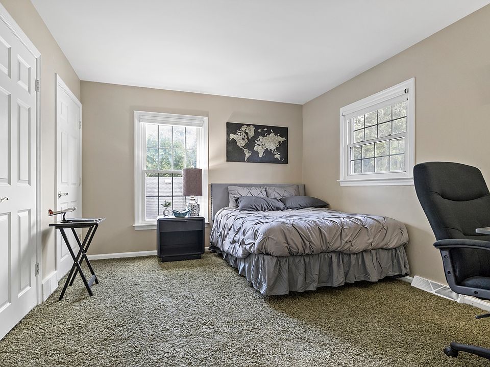 1st image of 2609 Dougall Rd #D