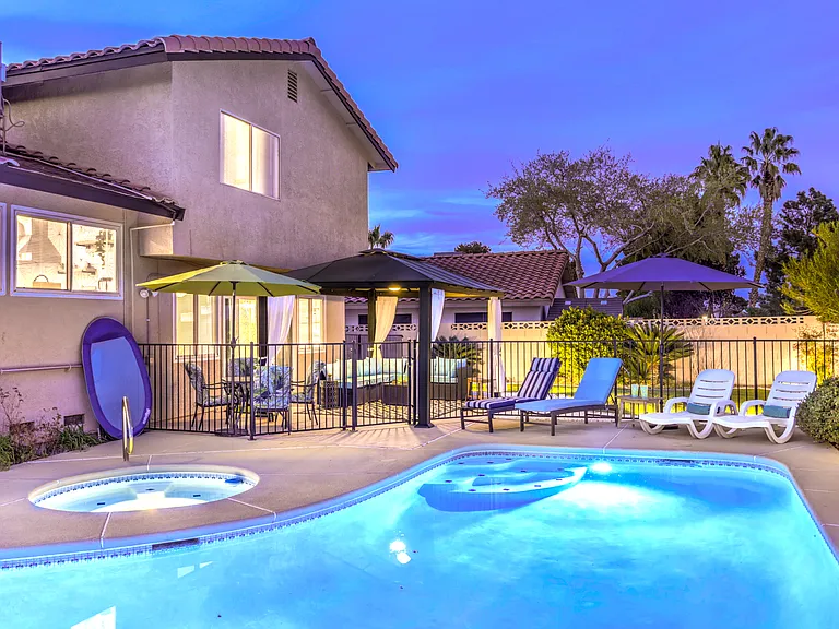 1421 Lucaccini Ln — Photo 26
