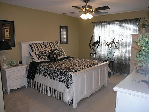 4th image of 408 Audry Dr