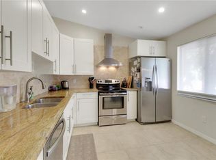 3207 Horse Carriage Way #406, Naples, FL 34105