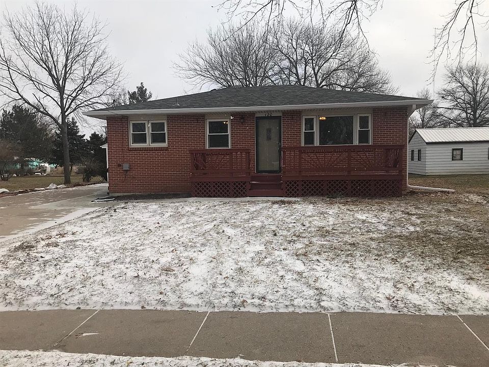 120 Logan St Beatrice NE 68310 Zillow