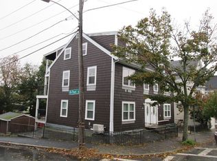 107 Washington St, Gloucester, MA 01930