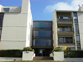 1st image of 225 Virginia Ave APT 2B