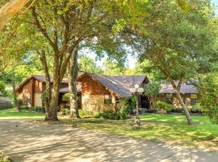 740 Mobley Rd, Cedar Hill, TX 75104