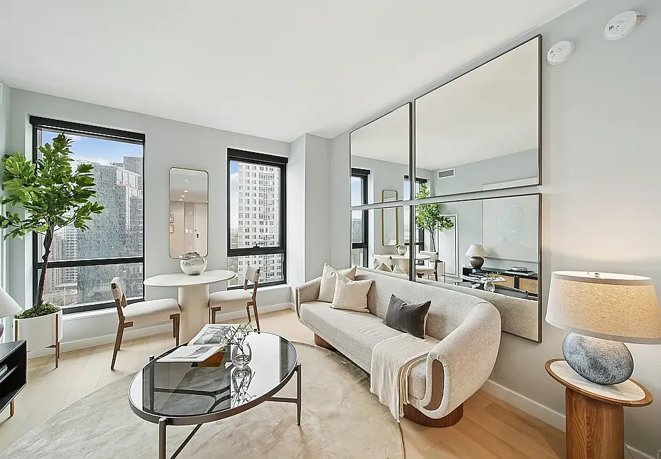 567 Fulton St #15A