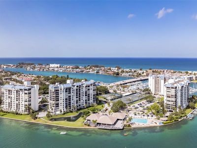 9415 Blind Pass Rd APT 203, Saint Pete Beach, FL, 33706