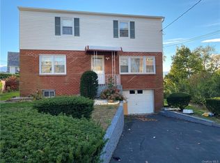 19 Patti Ln, Yonkers, NY 10701