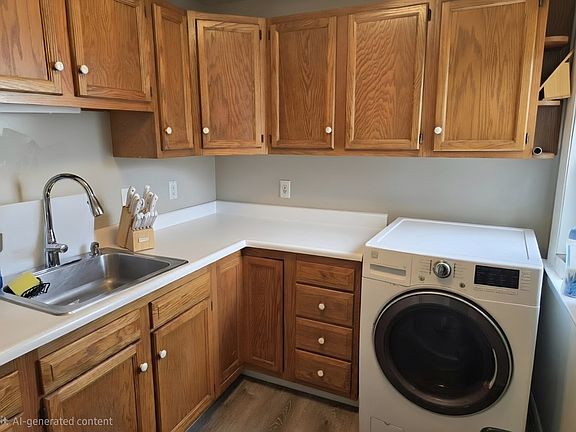 5th image of 12 Puritan Ave