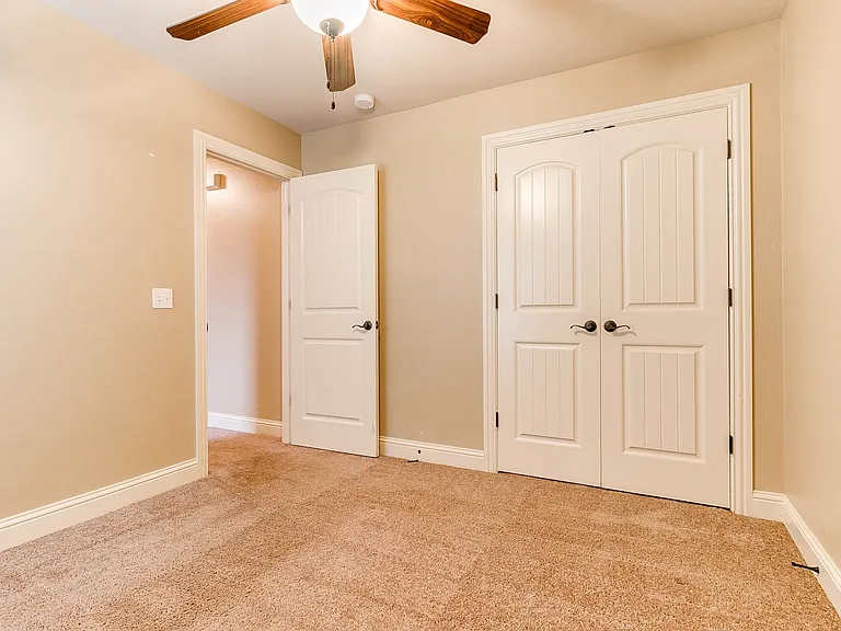 4909 Kelly Lakes Dr — Photo 41