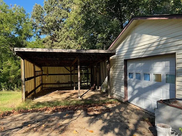 2 bed, 1044 sqft, $1,000 — Photo 3
