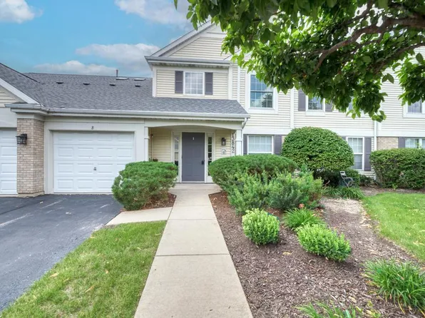 13842 S Bristlecone Ln APT B, Plainfield, IL 60544