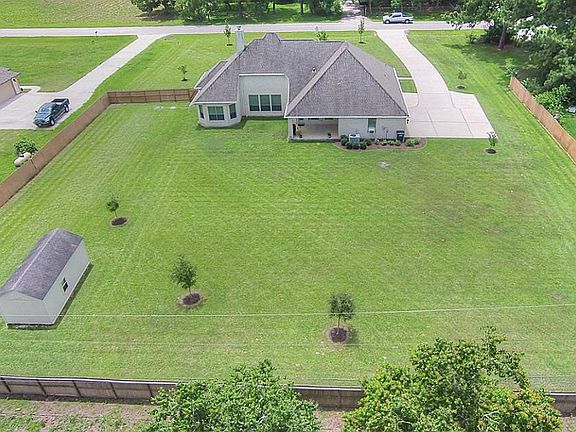 4th image of 13410 Lucien Ln
