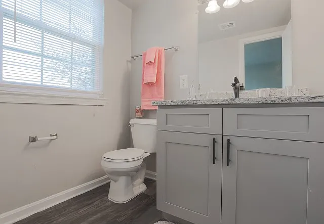 Bathroom | Apartments in Hyattsville, MD | Landmark Apartments