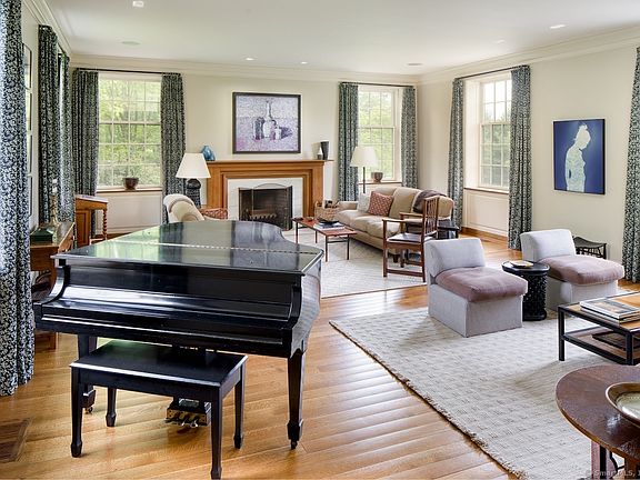 5th image of 11 Valley Road