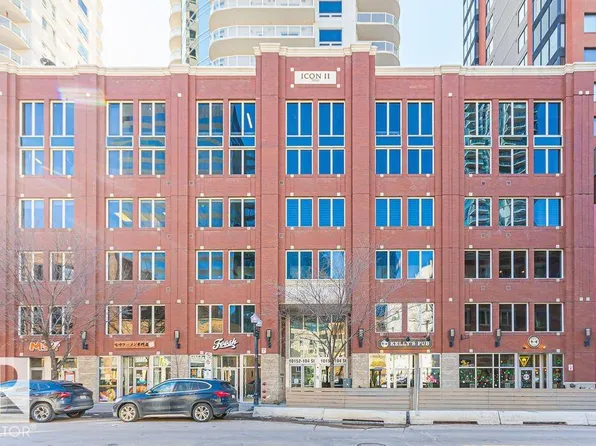 10152 104th St NW #1404, Edmonton, AB T5J 0B6