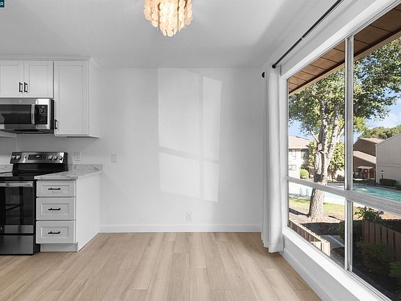 5th image of 8975 Alcosta Blvd APT 116