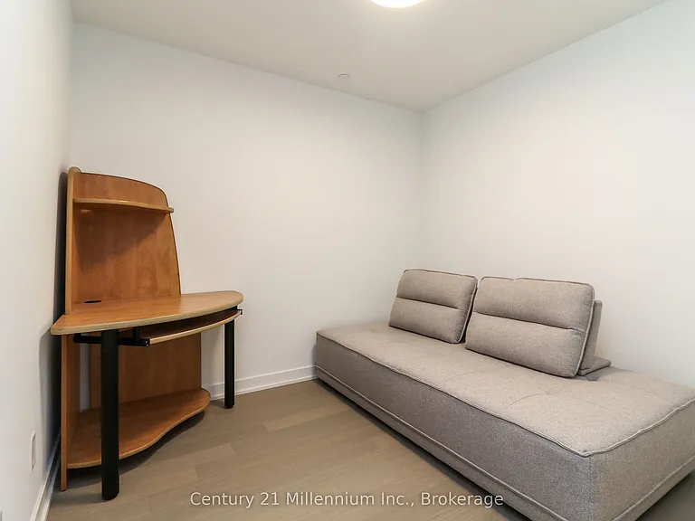 31 Huron St #511 — Photo 15