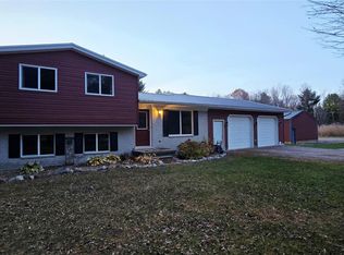 778 S Bartlett Rd, Saint Clair, MI 48079