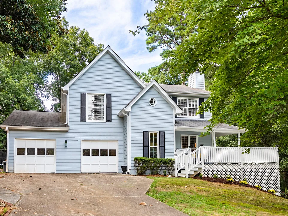 2398 Forest Hunt Ct