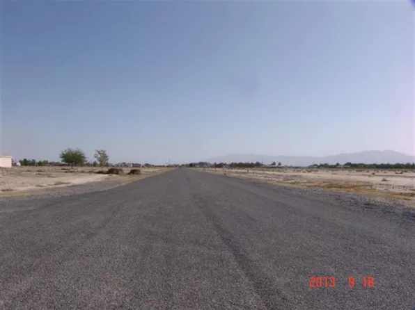 2701 N Lola Ln, Pahrump, NV 89060