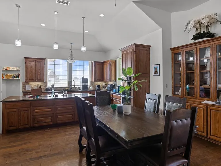 3701 Timber Wolf Trl — Photo 7