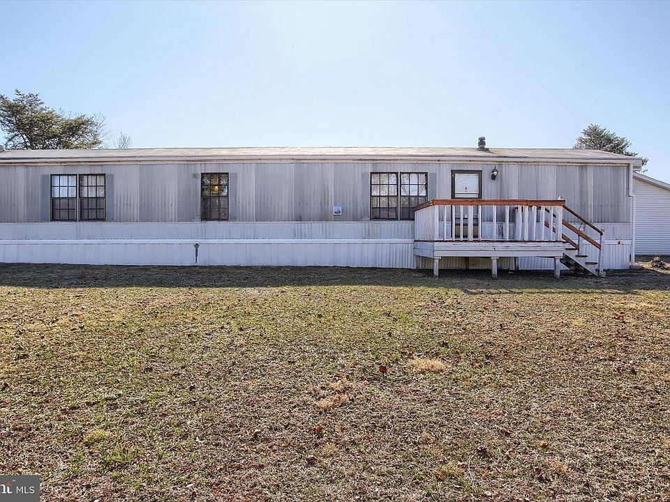 1st image of 830 N Middleton Rd