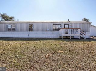 830 N Middleton Rd, Carlisle, PA 17013