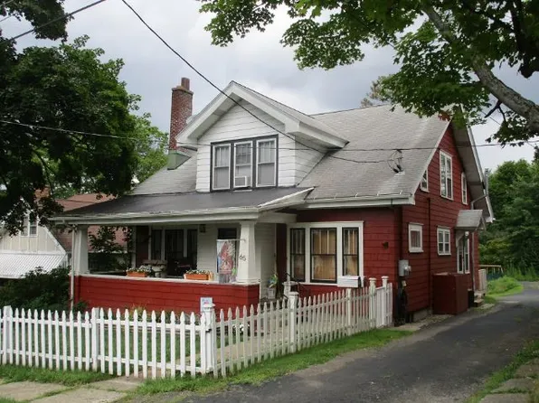 65 Oxford St, Bradford, PA 16701