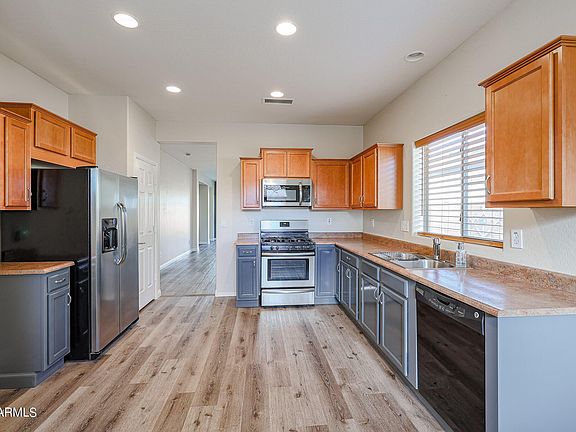 2nd image of 20500 N 262nd Ave