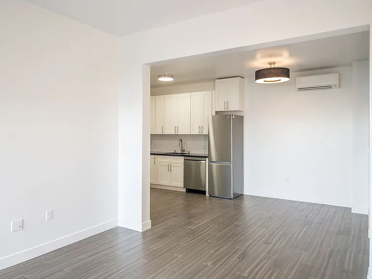 77 Bulkley Ave #7 — Photo 7