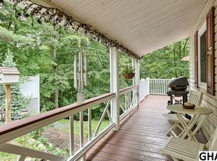 1006 Greenbriar Rd, New Bloomfield, PA 17068